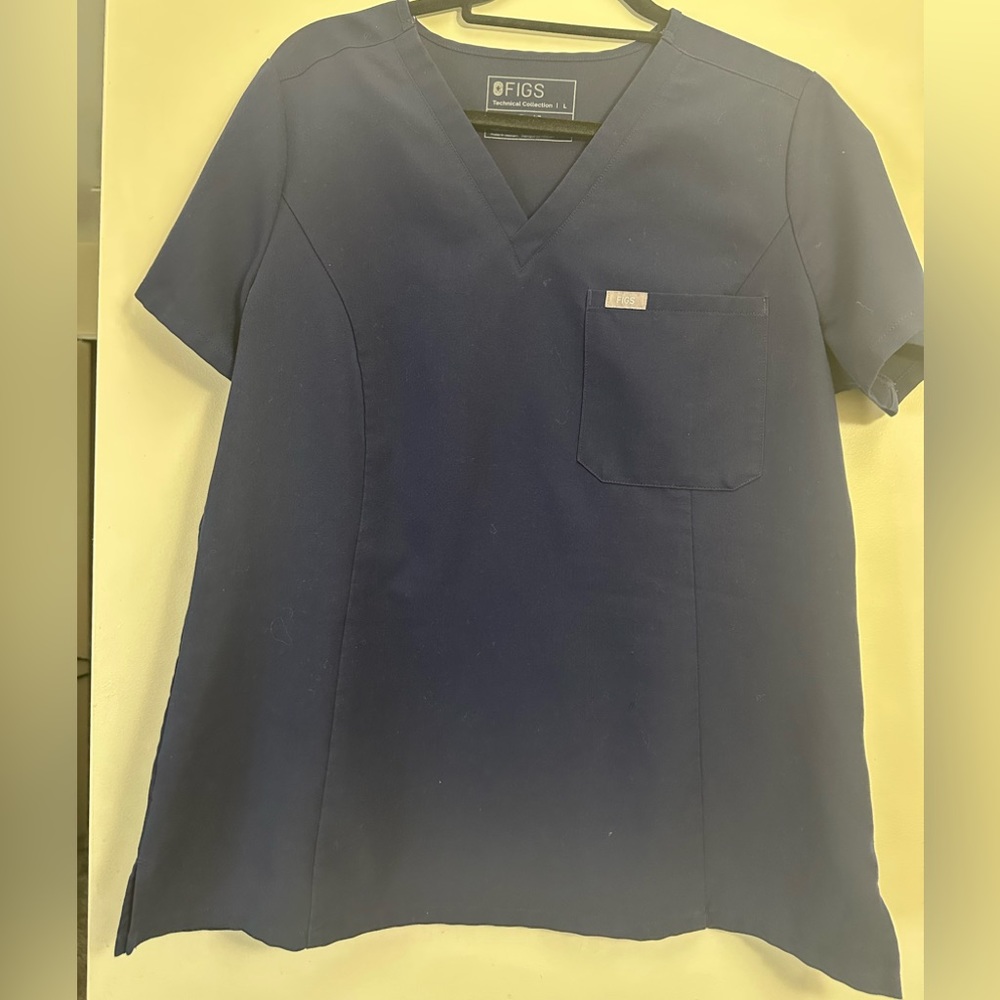 Extra Large - slim Catarina One-Pocket Scrub Top™
